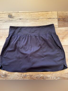 Zuda Skort Black Comfort Stretch Size Large with Pockets Tennis Golf Pickleball